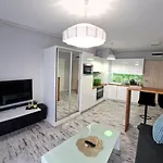 Homely Place Centrum - Stary Rynek - Parking Apartamento *