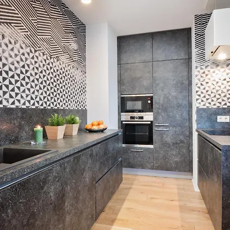 Monroe Residence Poznan Old Town & Parking Appartement