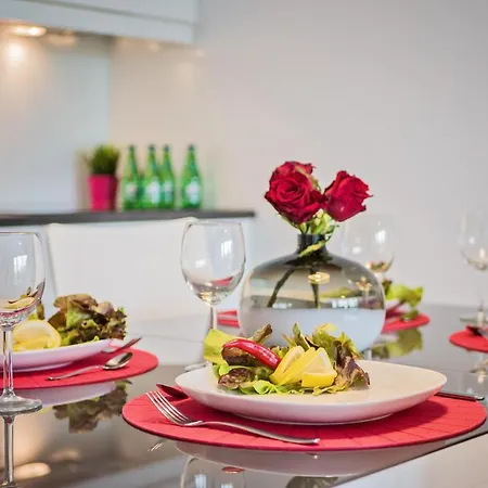 Homely Place Centrum - Stary Rynek - Parking Appartement *