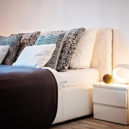 Homely Place Centrum - Stary Rynek - Parking Appartement *