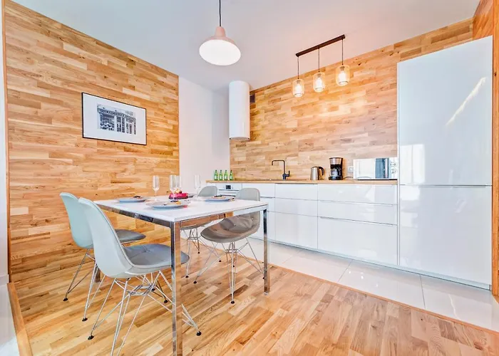 Homely Place Centrum - Stary Rynek - Parking Apartment